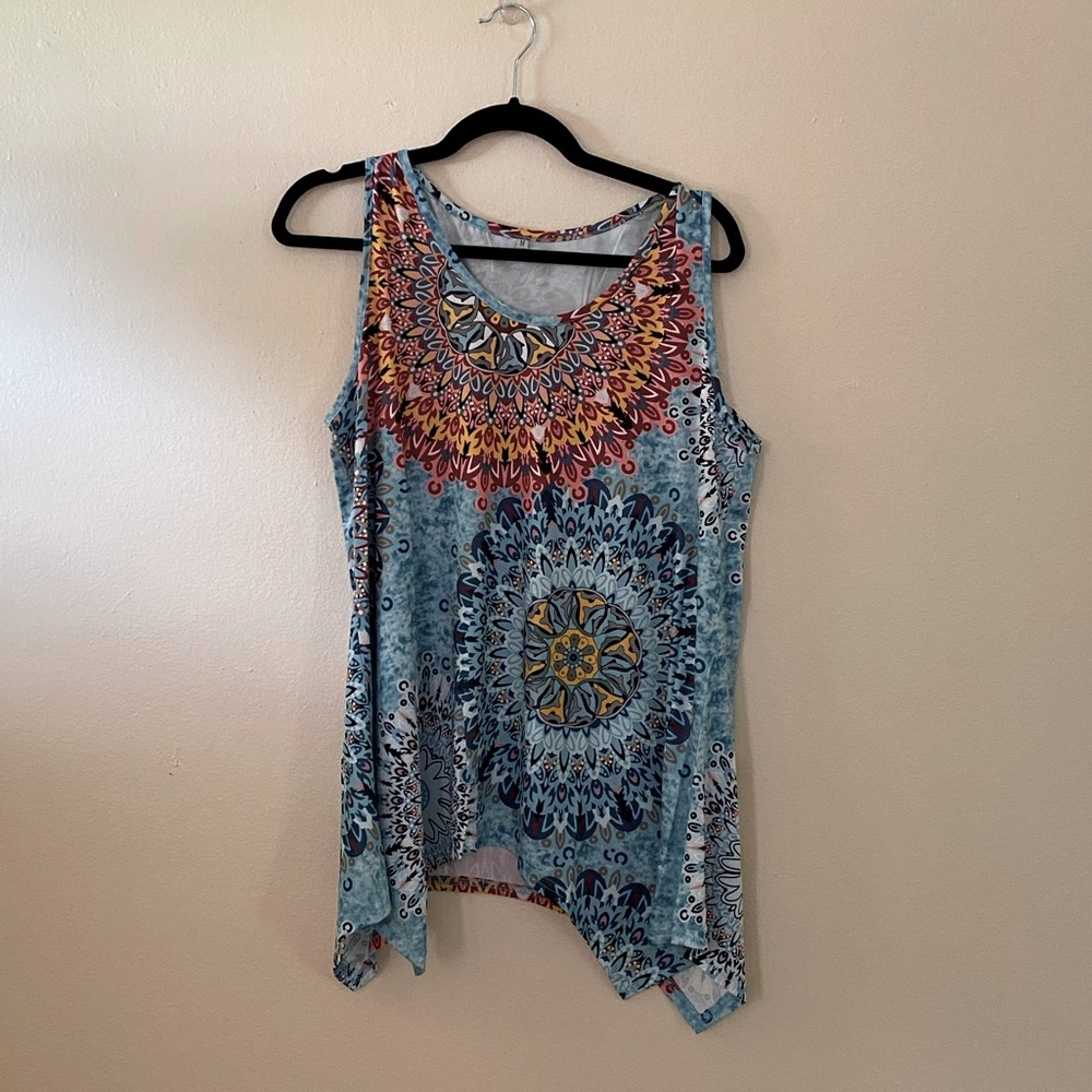 NWOT Multicolored Tank Size:M